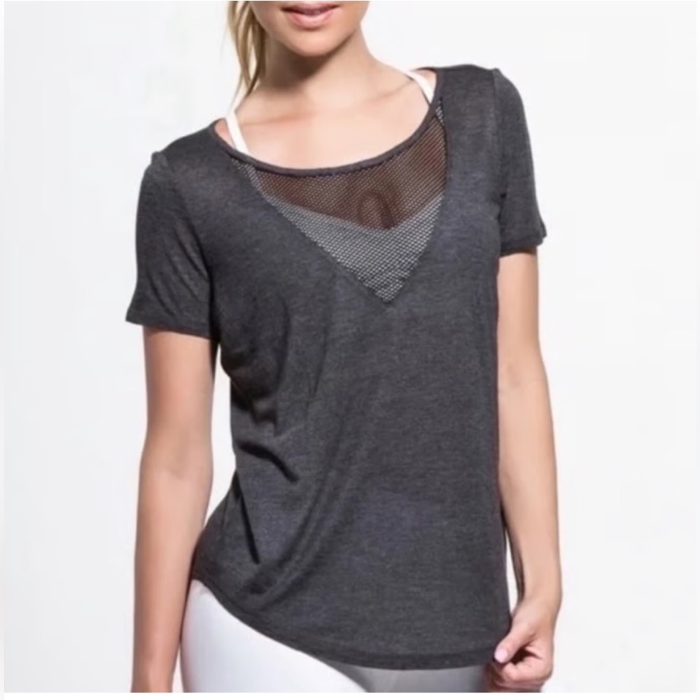 Alo Yoga Mesh Shadow Tee black